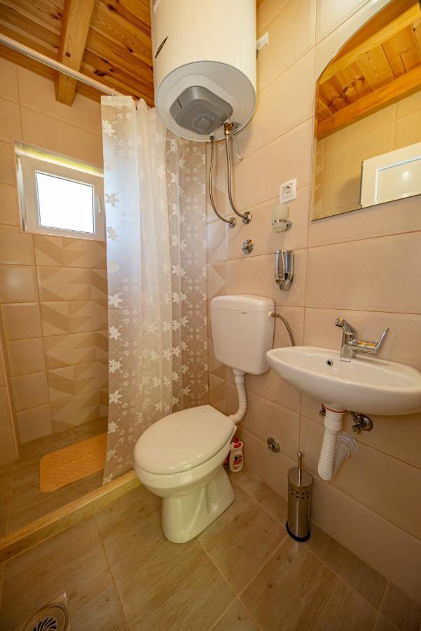 Ethno House Osobak Bed & Breakfast Virpazar Exterior photo