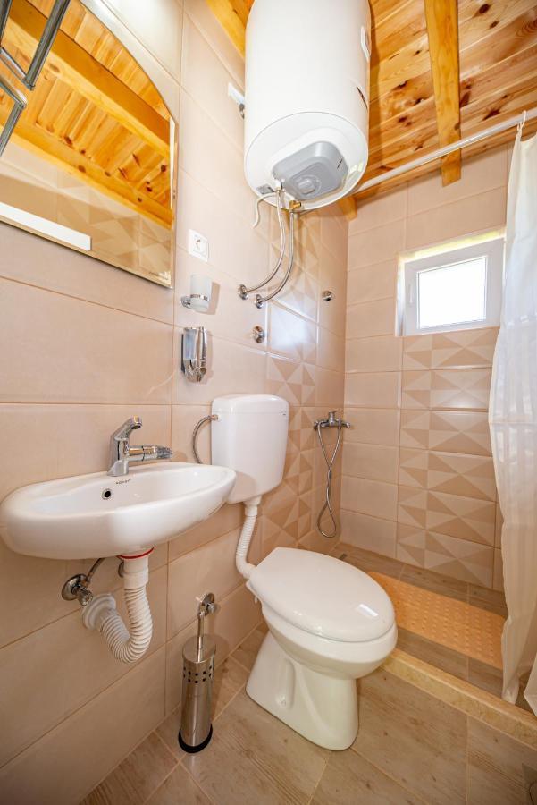 Ethno House Osobak Bed & Breakfast Virpazar Exterior photo